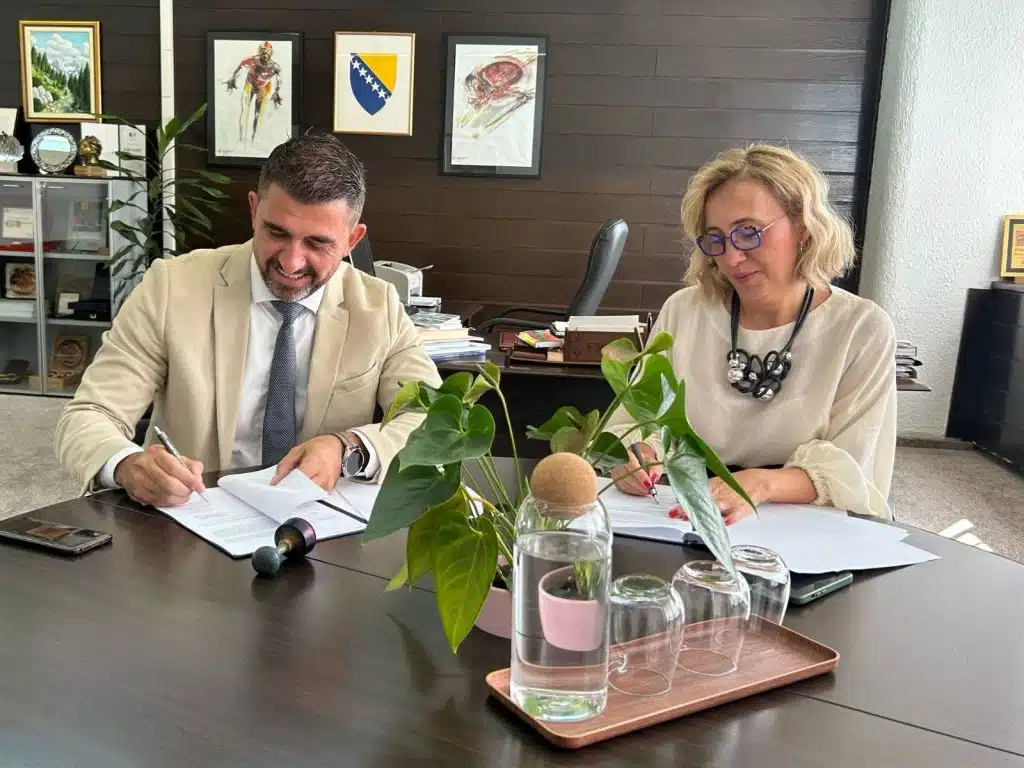 Ministar Adnan Šabani potpisao sporazum vrijedan 8 miliona eura za unapređenje kvalitete zraka u ZDK