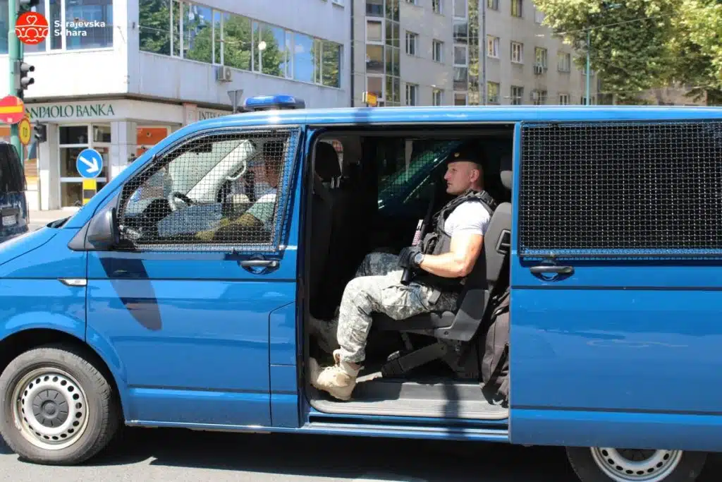 Pucnjava na Ilidži dobila epilog: Trojica uhapšena zbog izazivanja opće opasnosti i nanošenja povreda