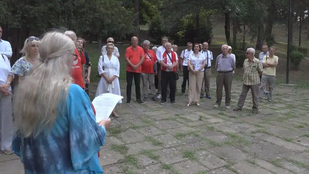 U Tuzli obilježena 84.godišnjica Dana ustanka naroda i narodnosti u BIH protiv fašizma (VIDEO)
