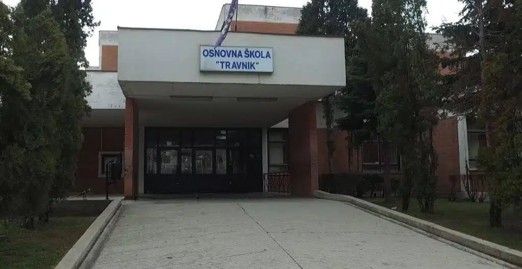 OŠ Travnik spremna za početak nove školske godine: Objavljen raspored odjeljenja