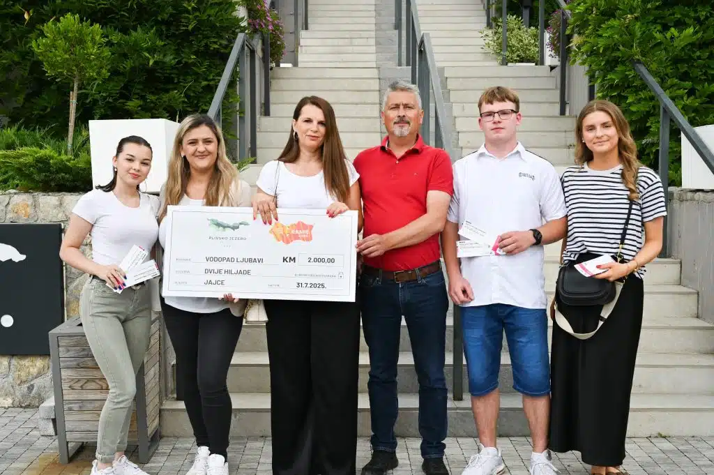 Na 6. Desant Festivalu u Jajcu večeras koncert Željka Joksimovića, donacija za Vodopad ljubavi