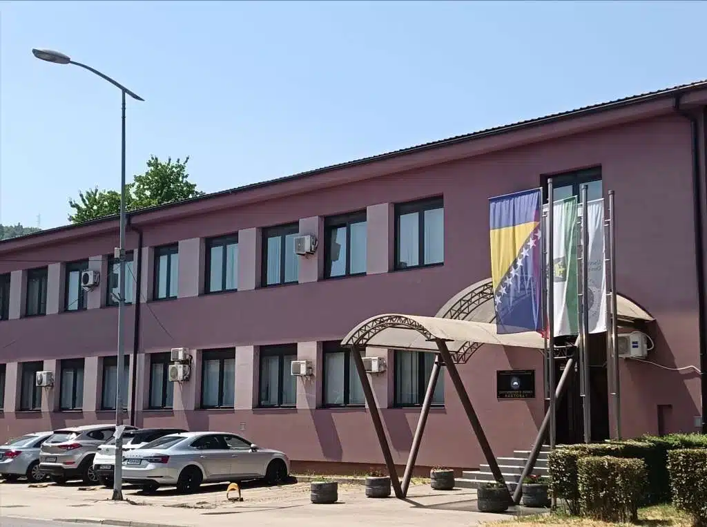 Univerzitet u Zenici u drugom upisnom roku nudi 281 mjesto, za magistarske studije 271 mjesto