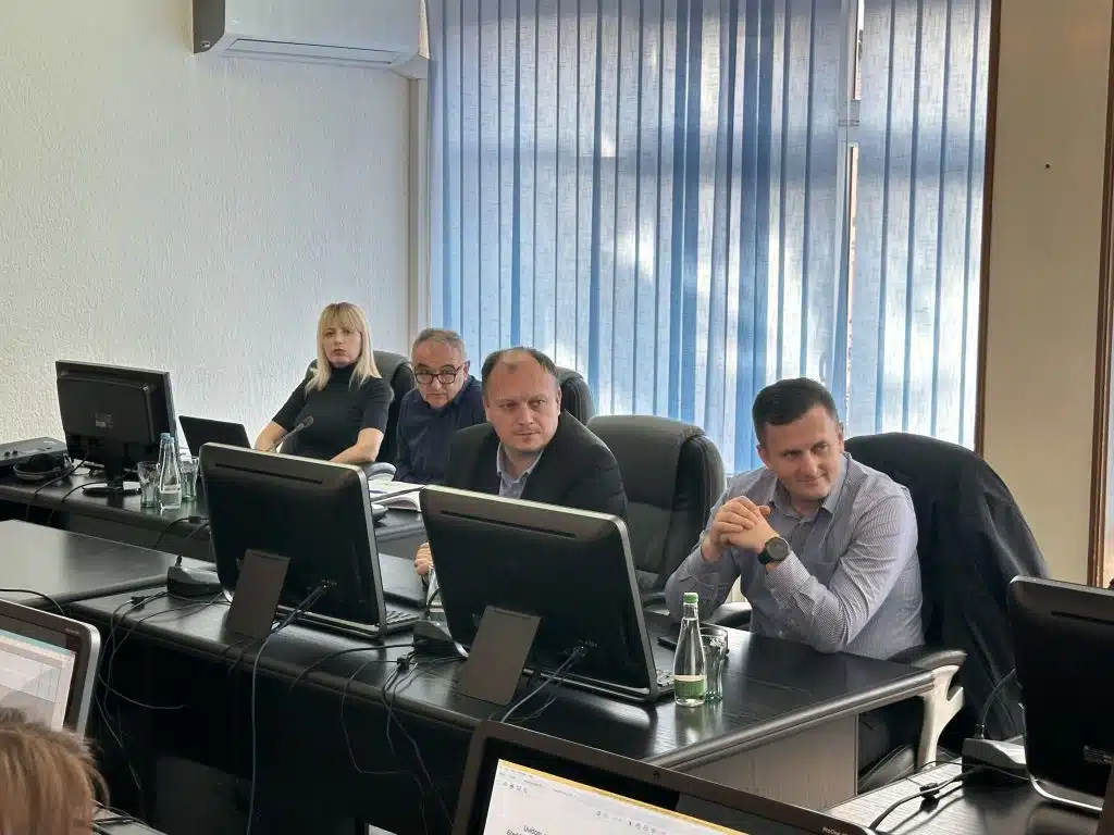 Vlada KSB osigurala 2,3 milijuna KM za zdravstvene ustanove u Busovači, Kiseljaku i Jajcu