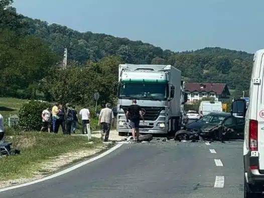 Poznati detalji nesreće kod Srebrenika: četiri osobe povrijeđene, među njima i dijete