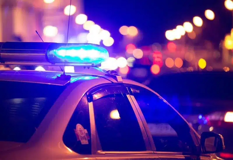 U teškoj prometnoj nesreći rano jutros smrtno stradala djevojka