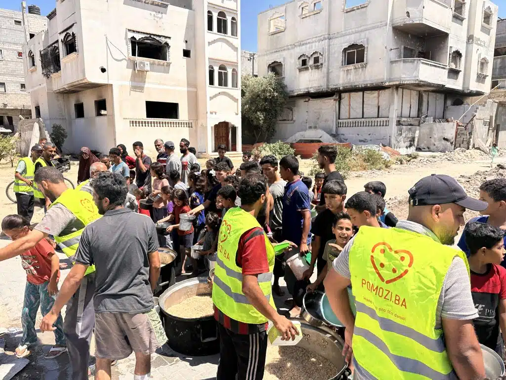Humanitarna organizacija Pomozi.ba donirala je više od 5,1 milion KM pomoći stanovnicima Gaze