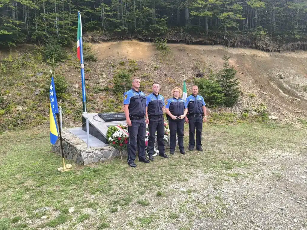 Predstavnici MUP-a SBK Travnik prisustovali obilježavanju stradanja avijatičara na planini Zec