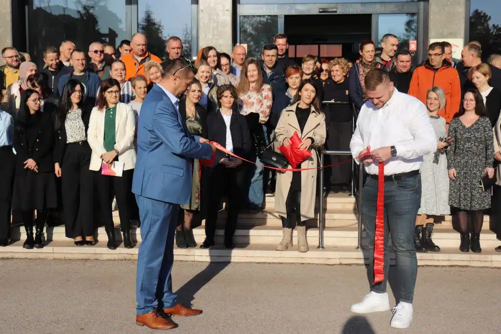 Održana primopredaja fabrike u Zenici – od danas zvanično Nova Željezara Zenica