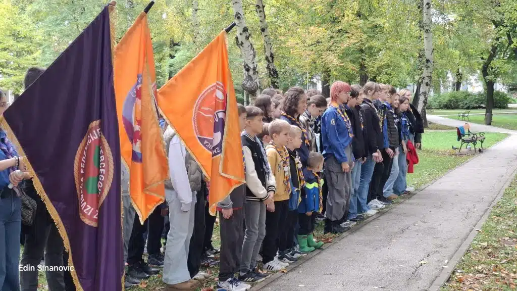 Smotra Odreda izviđača “Zmajevac” okupila 72 mladih u Gradskom parku Zenica