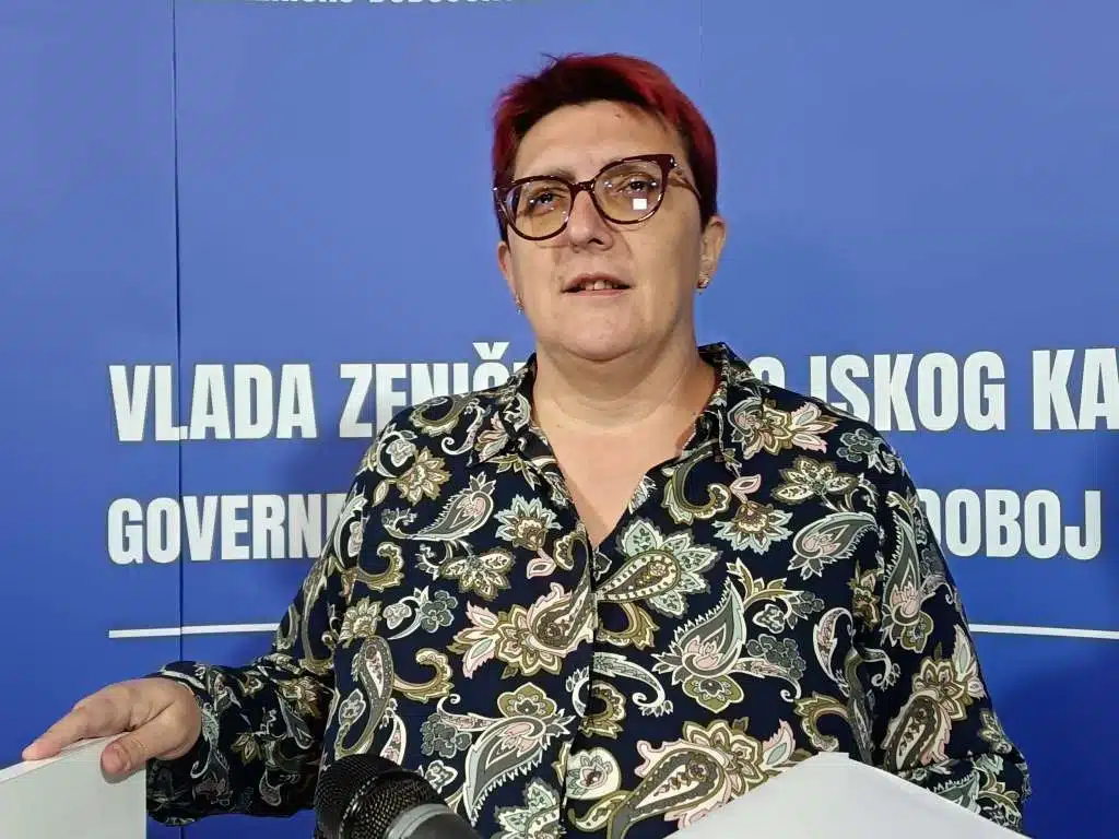 Vlada ZDK odobrila sredstva za specijalizacije i subspecijalizacije doktora sekundaraca