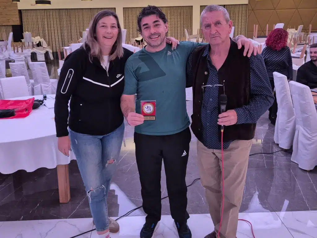 Tuzlanski veterani briljirali u Žepču, tri medalje za STK ”Kreka” (FOTO)
