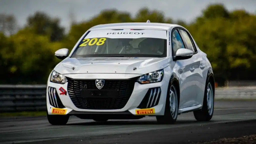 Peugeot 208 Racing TC6: Subkompakt za jeftini ulazak u kružne trke