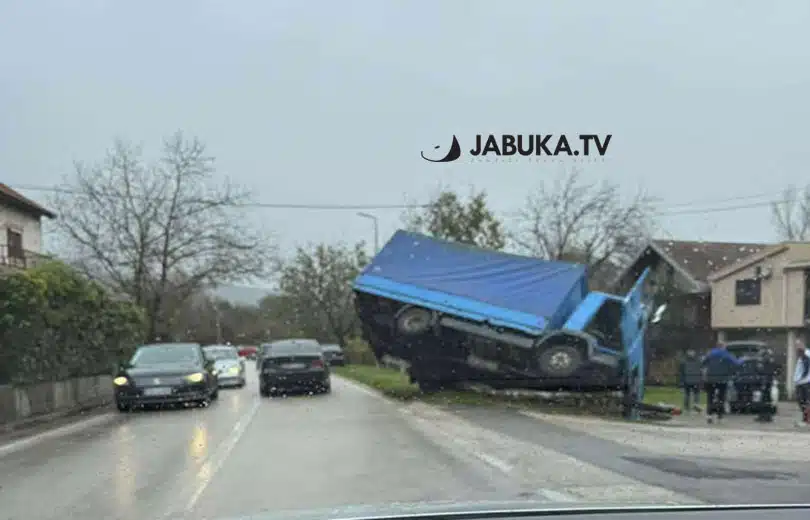 Kamion sletio s ceste kod Širokog Brijega