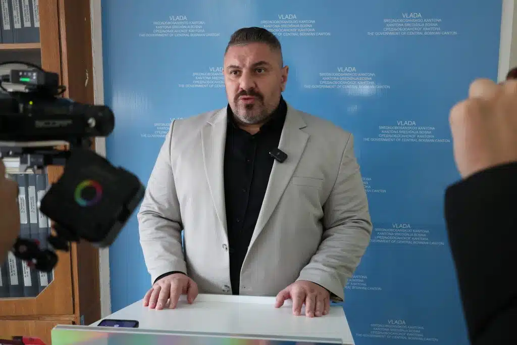 Ministar Šečibović: Izdvojena sredstva u iznosu od 5 miliona KM za sve općine, udruženja, sportske klubove i pojedince