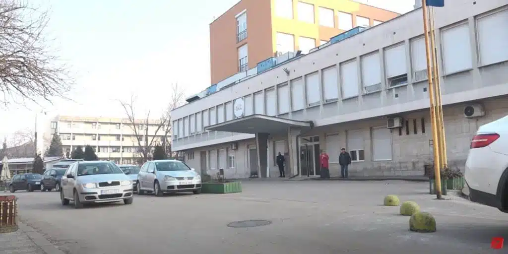 Nakon požara u Tuzli, u bolnici i dalje 15 pacijenata, četiri su teža slučaja