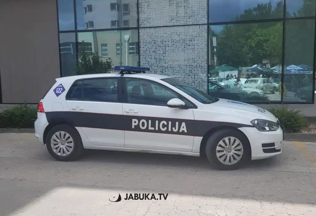 Dvije maloljetne osobe teško ozlijeđene u nesreći kod Čitluka