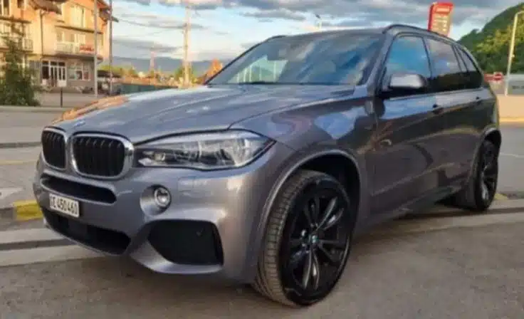 Vlasnik nudi nagradu u iznosu 10.000 KM za informaciju o ukradenom BMW-u na Ilidži