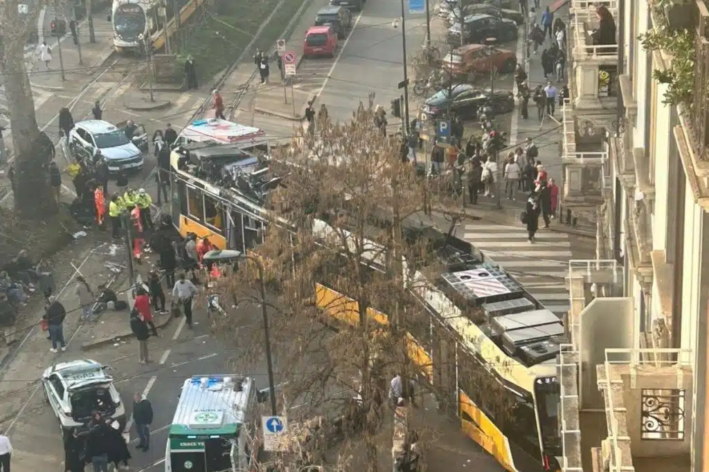 Italija: Tramvaj iskočio iz tračnica, ima poginulih
