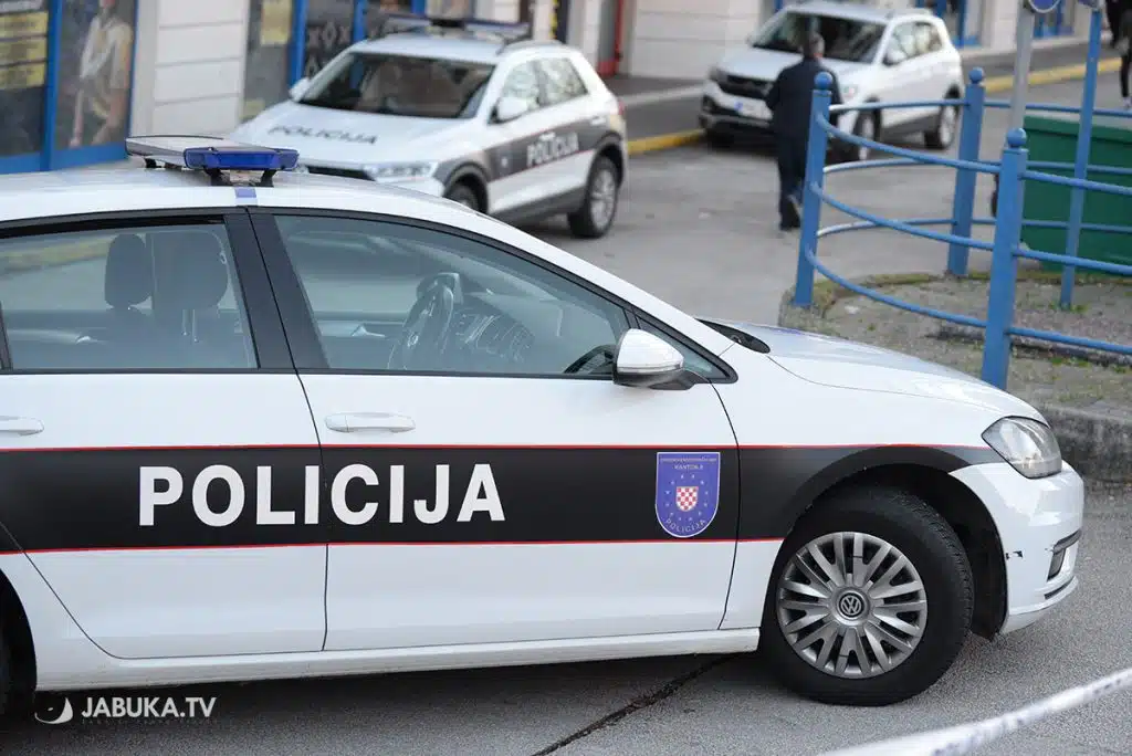 Ljubušak i Širokobriježanin ozlijeđeni u prometnim nesrećama u Vitini i Kočerinu