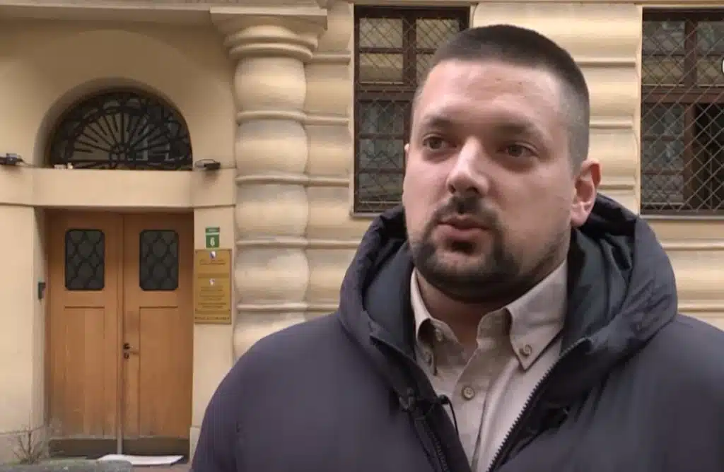 Potresna priča uzornog policajca: “Čitav život sam maštao da budem policajac, a sada sam na birou”
