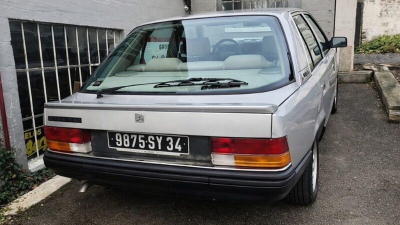 Oldtimer iz oglasnika: Renault 25 V6