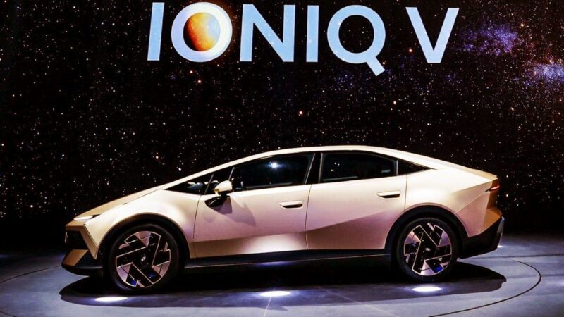 Hyundai Ioniq V: Neobična električna limuzina za Kinu