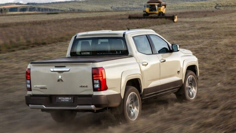 Mitsubishi Triton Terra
