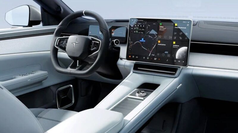 Polestar 4 Coupe: Ažuriranje cross-liftbacka uz novi identitet