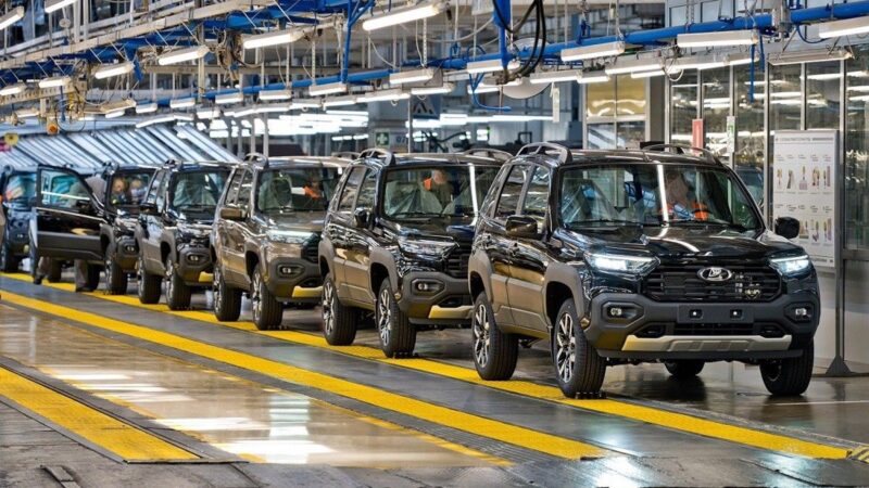 Lada Niva Travel: Limitirana serija s kožnim enterijerom