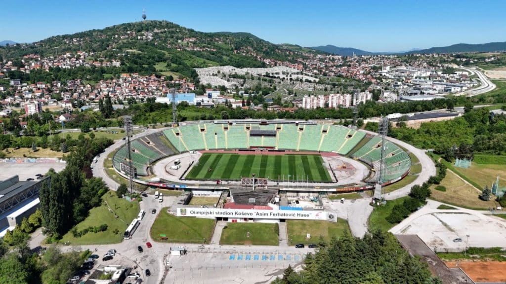 Foto/ Koševo spremno za fudbalski spektakl na Koševu