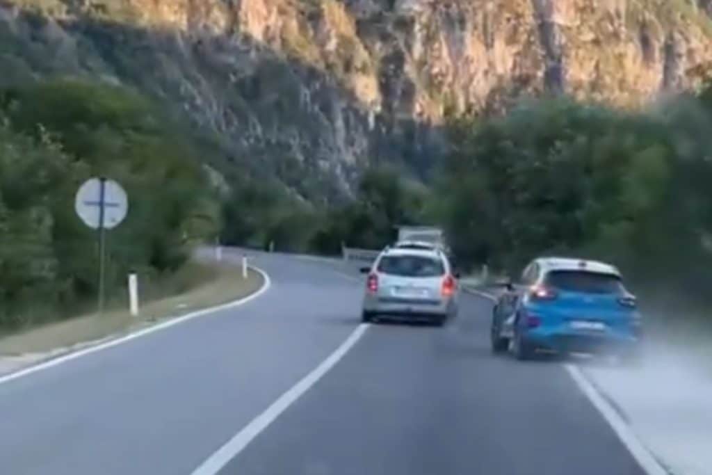 Snimka opasne vožnje: Pijani vozač bježao iz Mostara prema Čapljini