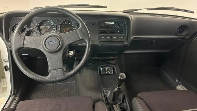 Oldtimer iz oglasnika: Ford Capri 2.0 S koji budi uspomene