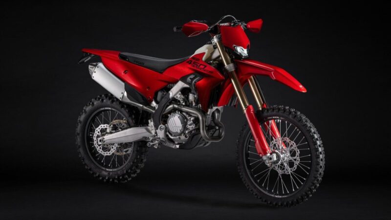 Ducati Desmo 450 EDS: Prvi enduro slavne italijanske marke