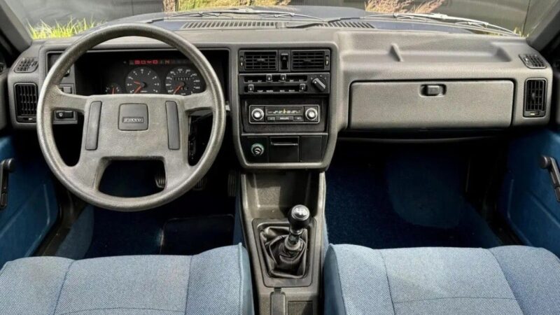 Oldtimer iz oglasnika: Volvo 340 Sedan 1.4 DT s 59.066 pređenih kilometara