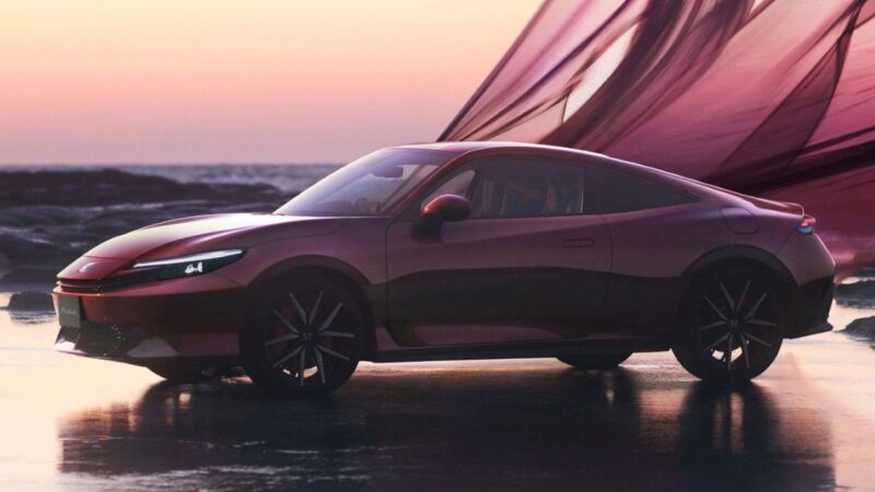 Honda Prelude Limited Edition: Posebna crvena serija hibridnog coupea