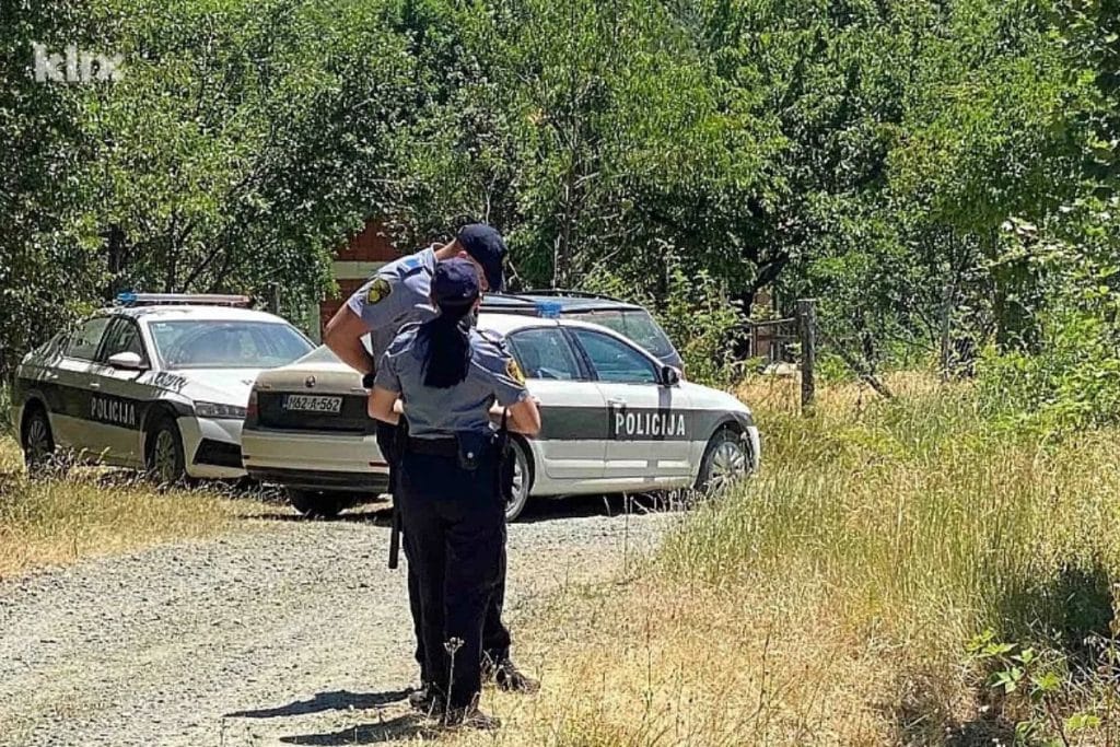 Kalašnjikovom pucao na bračni par kod Banovića: Ubio muškarca i ranio ženu