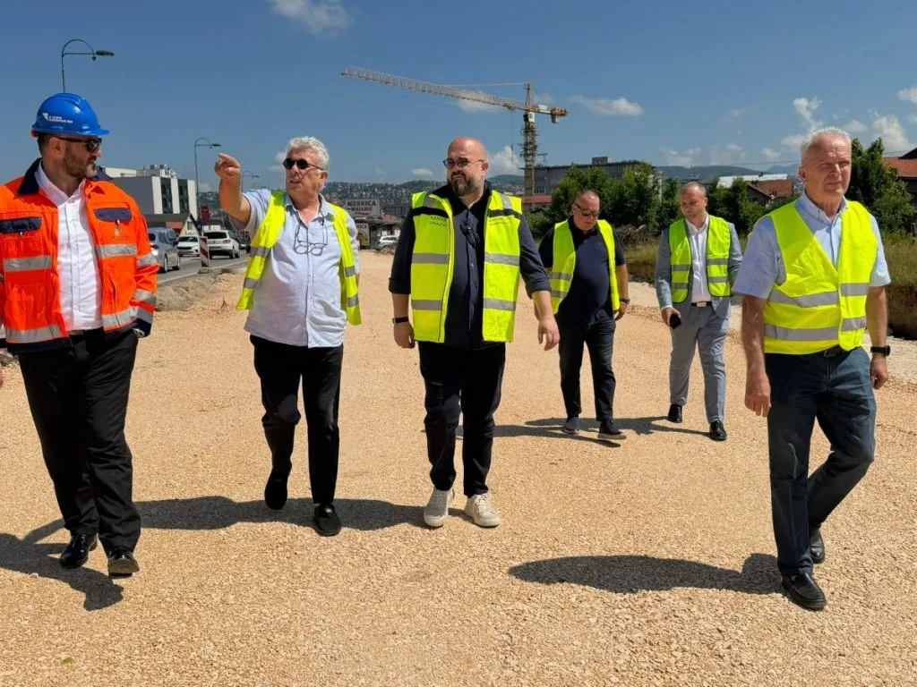 Obilazak radova u Novom Gradu: Ministar Šteta najavio brži završetak Dvanaeste transverzale