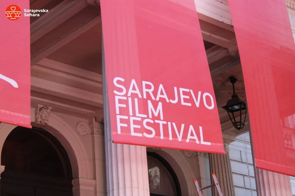 Vlada Kantona Sarajevo demantuje medijske natpise o radnom vremenu ugostiteljskih objekata za SFF