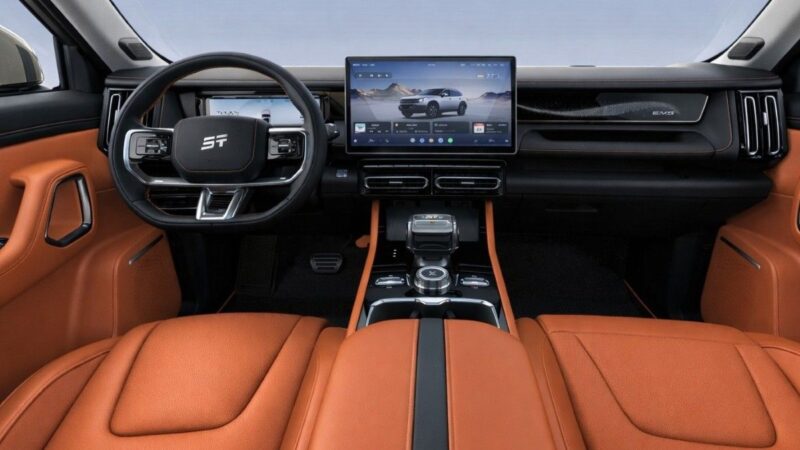 Jetour Freedom 7 Plus: Robusni benzinski SUV bez električne podrške