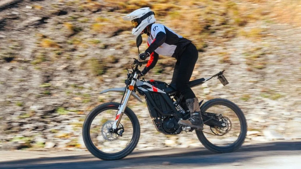 Zero XB: Električni off-road moped za mnogo užitka u vožnji