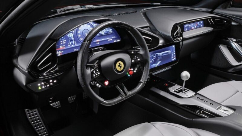 Ferrari 12Cilindri Manuale: Propeti konjić ponovo s ručnim mjenjačem