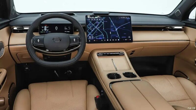 GAC Trumpchi S7: Plug-in hibridni crossover po bagatelnoj cijeni