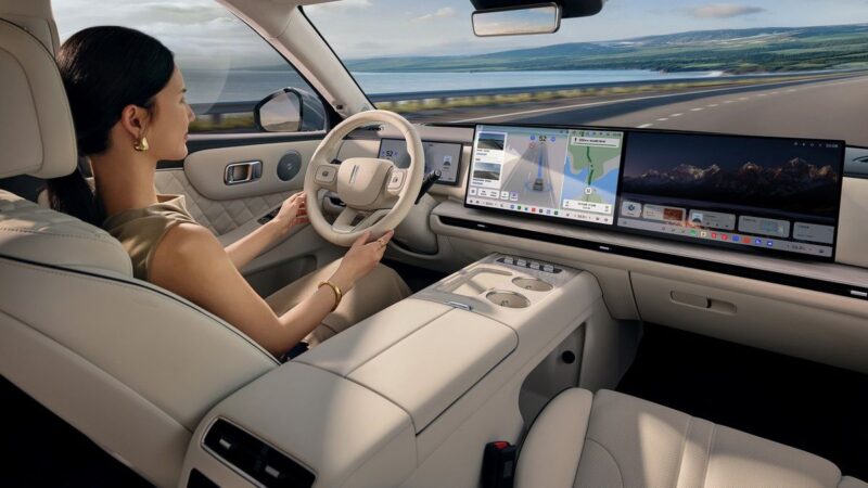 Wey V8X: Za broj manji od vodećeg modela brenda V9X