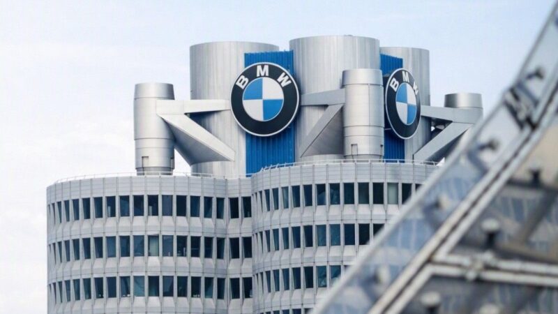 Agonija njemačke auto industrije: BMW ukida 8.000 radnih mjesta