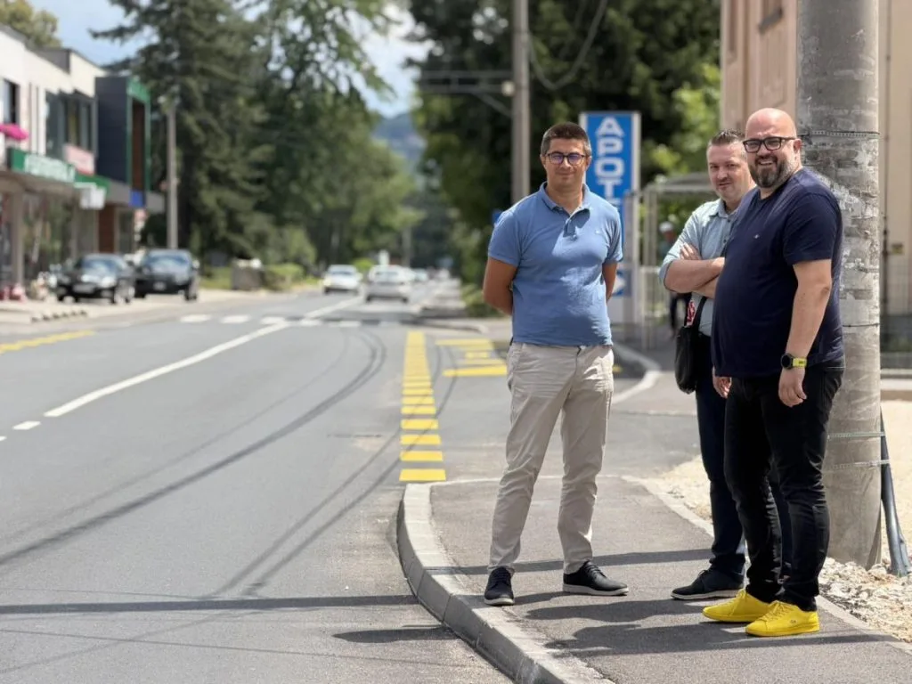Foto/ Ministar Adnan Šteta u obilasku saobraćajnica u Ilijašu i Hadžićima: “Svaka općina u Kantonu Sarajevo jednako je važna”