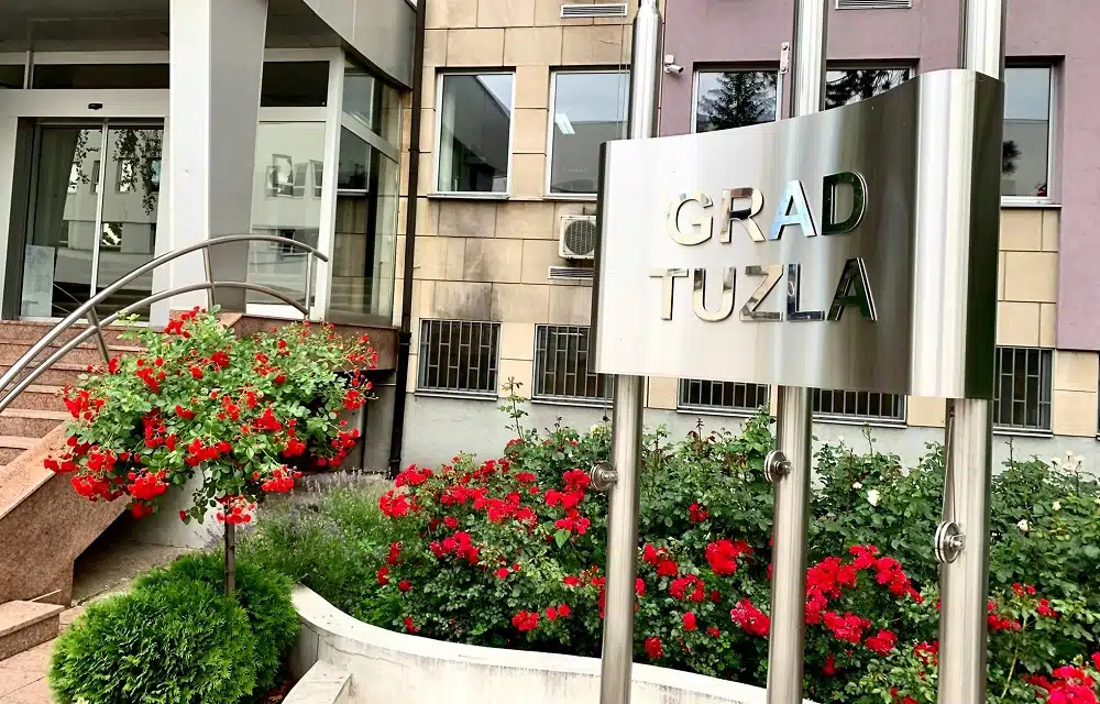 Grad Tuzla objavio javni poziv „Siguran start“: Podrška za nove poduzetnike i preduzeća