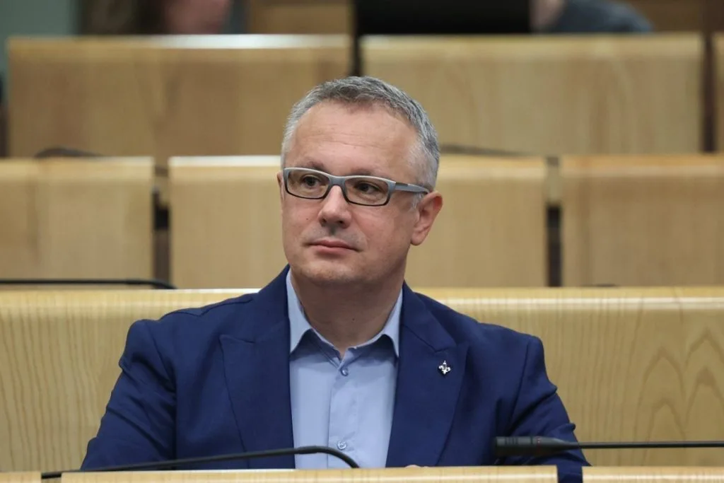 Mostarcu šest mjeseci zatvora zbog prijetnji Sanelu Kajanu