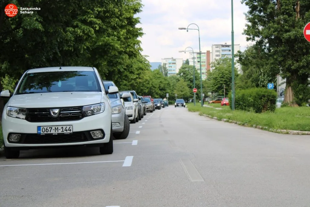 Od ponedjeljka drastično skuplji javni parking i pauk služba u Sarajevu