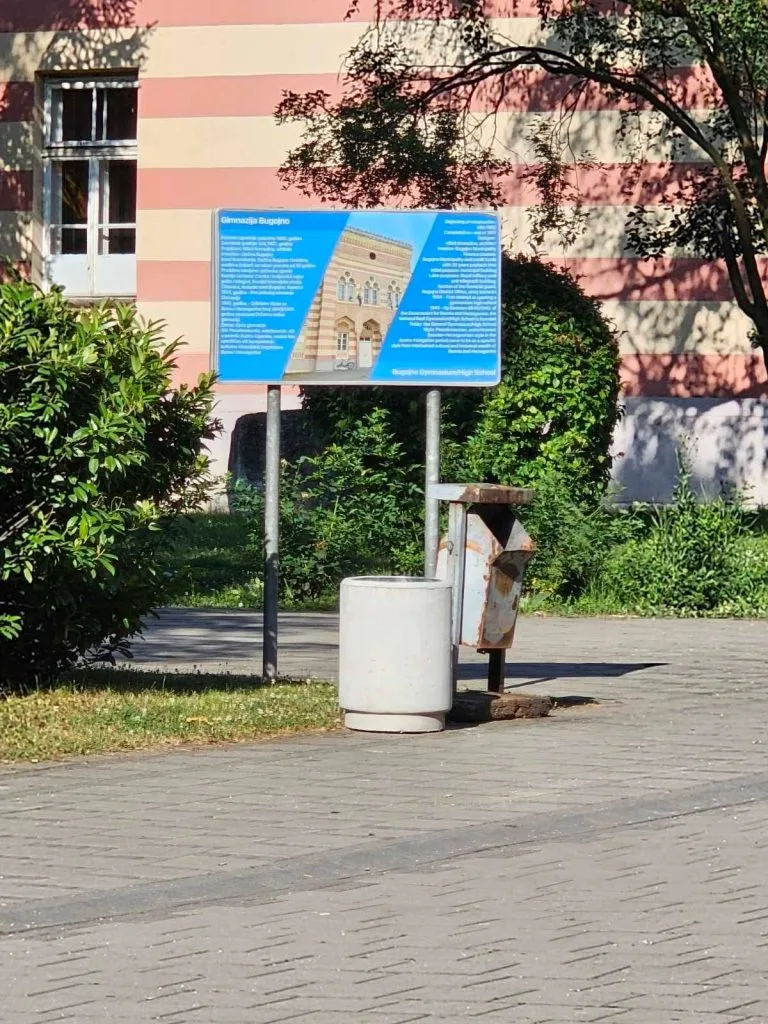 Postavljene nove kante za otpatke i obnovljene klupe za odmor