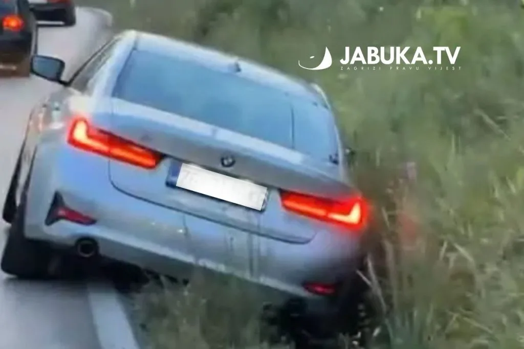 Prometna nesreća u Ljubuškom: BMW sletio u kanal